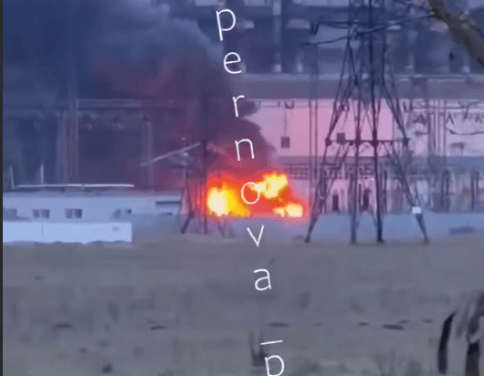 У Ростовській області РФ повідомляють про атаку на Новочеркаську ДРЕС і пожежу
