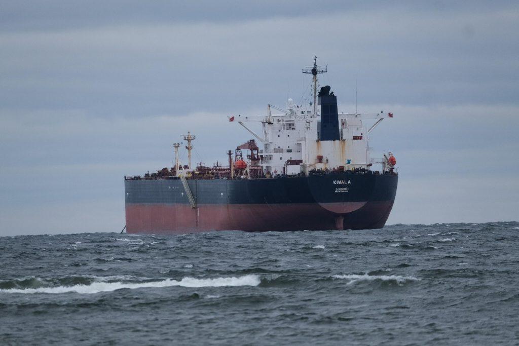 Україна запровадила санкції проти 91 судна «тіньового флоту» РФ