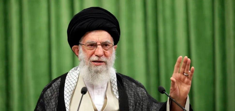 «Вдарите — загориться весь регіон»: Хаменеї жорстко попередив США