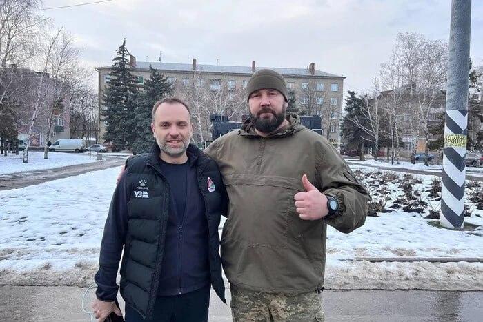 Воєнкор Мар’ян Кушнір, що врятував дівчинку під час обстрілу Білгородки, отримав нагороду