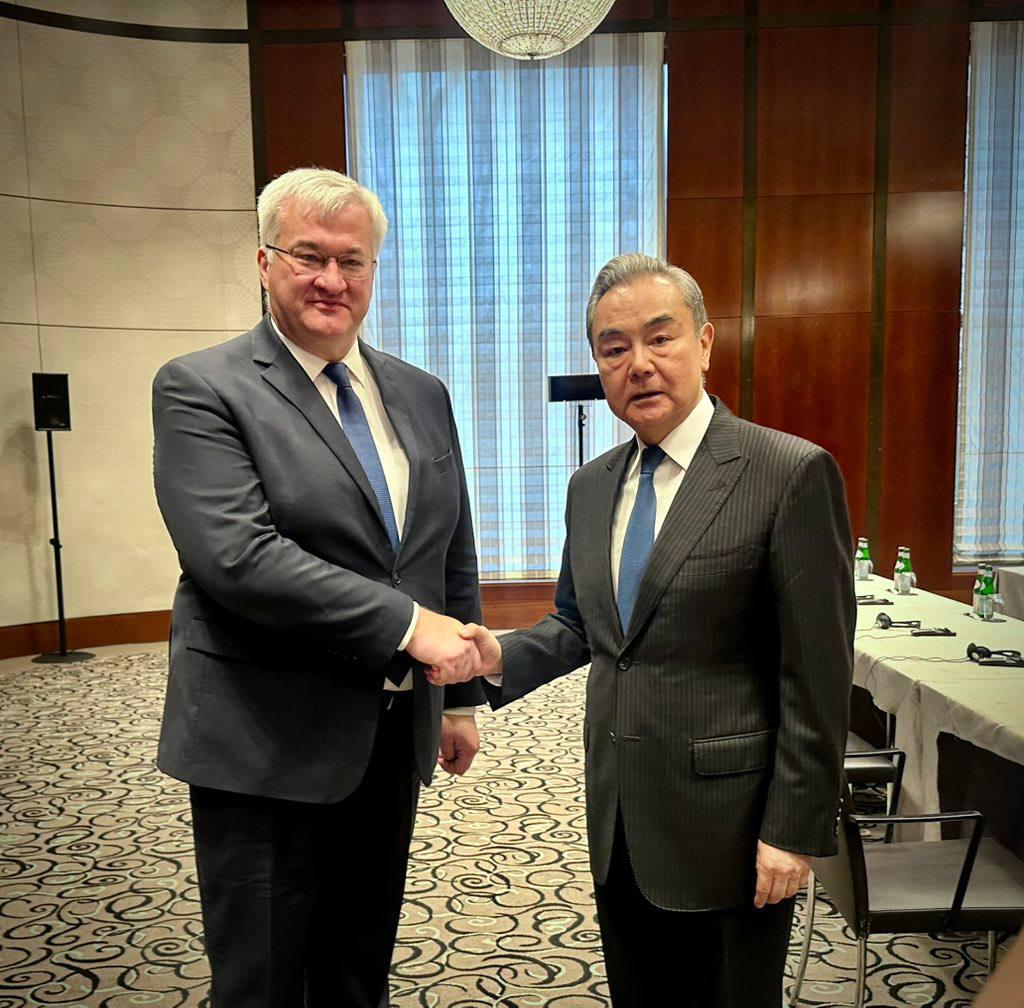 Китай надасть Україні новий пакет енергетичної гуманітарної допомоги