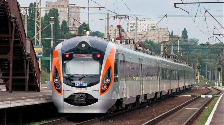 Інтерсіті Київ — Харків курсуватимуть з пересадкою в Полтаві