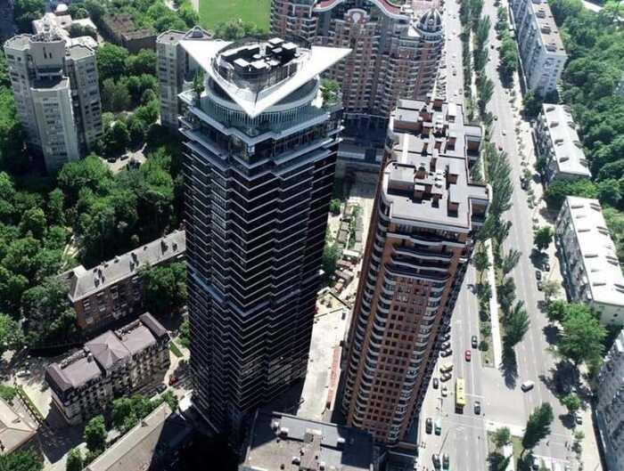 Посадовець ДБР приватизував квартиру у київському преміальному ЖК за 9 гривень