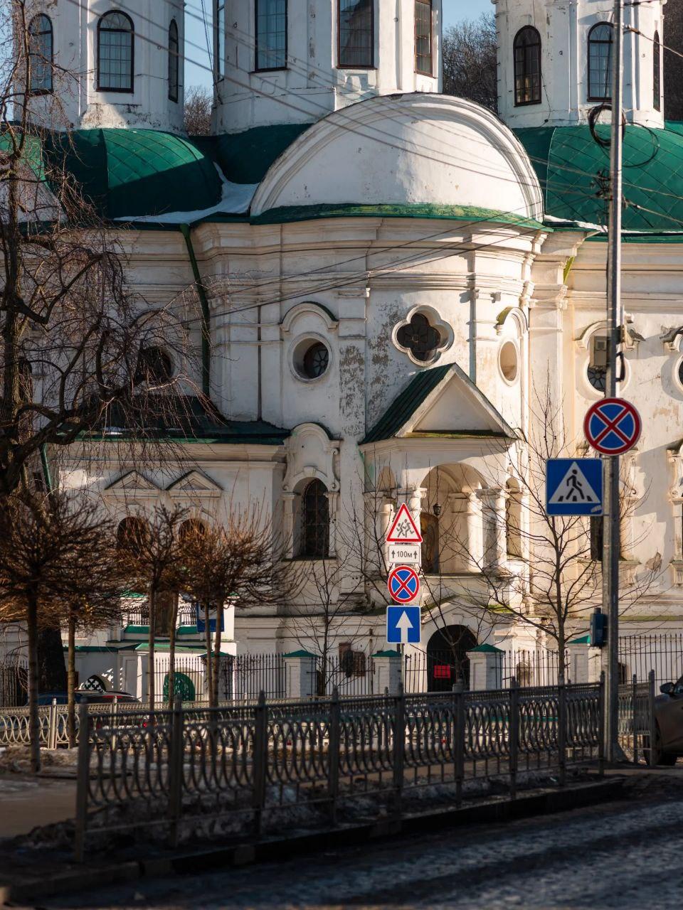 Історична перлина Подолу — Святопокровська Подільська церква