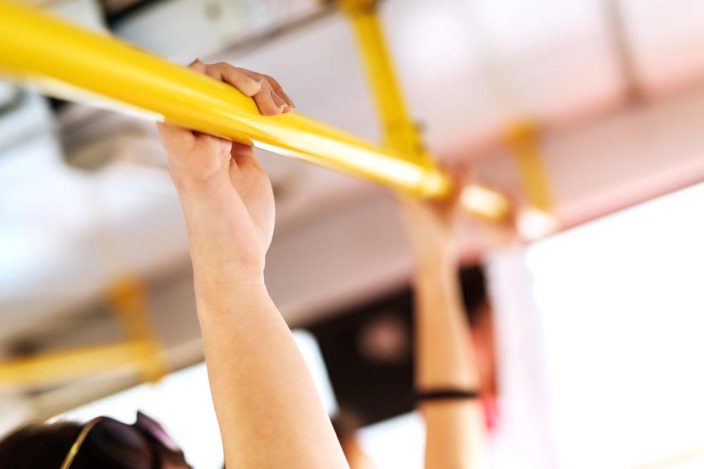 Деякі автобуси на лівому березі змінять рух