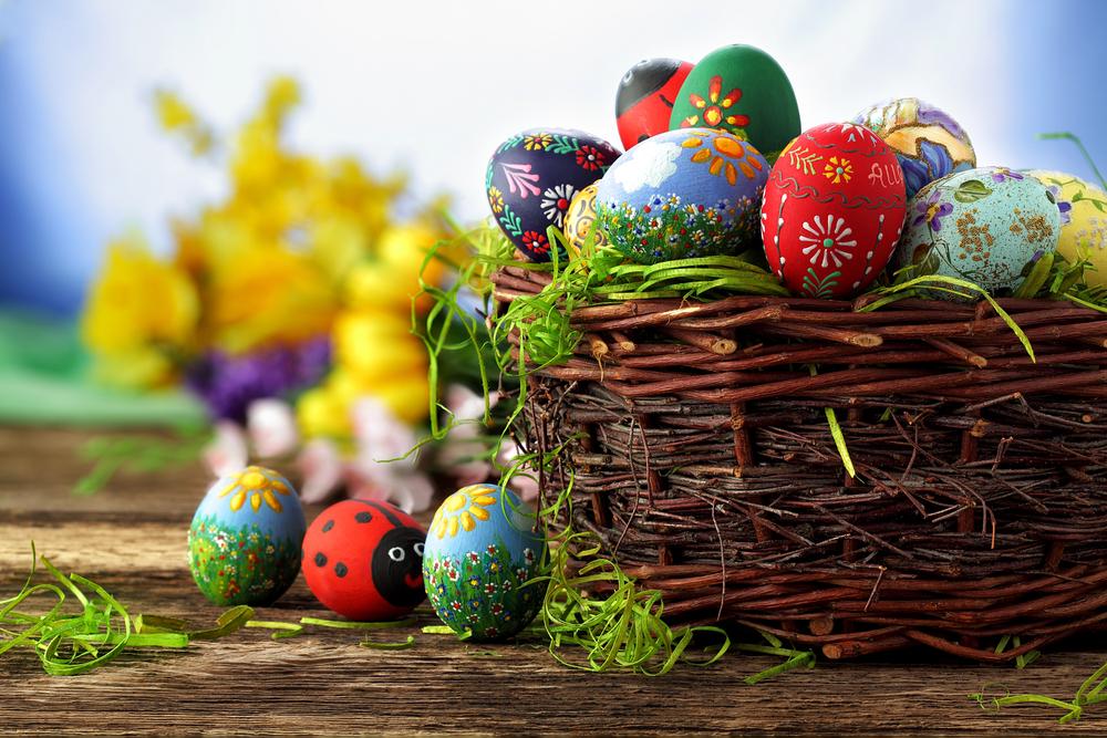 Де у Києві вигідно закупитися до Великодня: локації