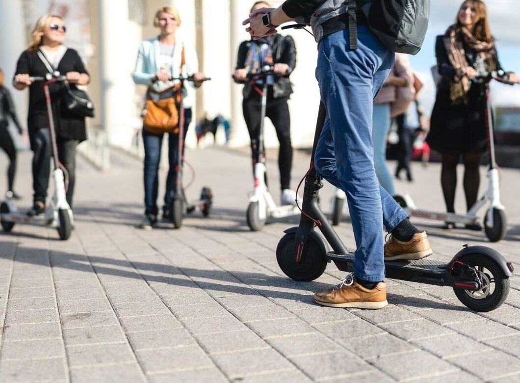 За наїзд на людину на електросамокаті можна потрапити в тюрму: їх прирівняли до транспортних засобів