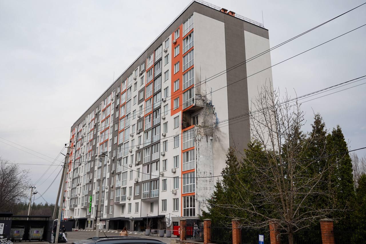 Наслідки атаки по Київщині: серед понад 60   пошкоджених об’єктів –  Національне військове кладовище