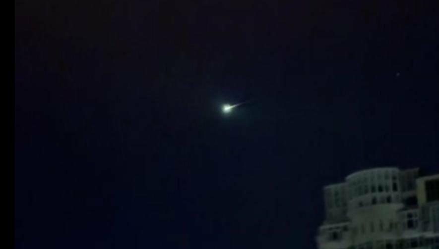 Слід у небі над Києвом попередньо пов’язали з космічним апаратом компанії AST SpaceMobile