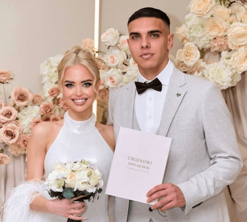 Динамівець Матвій Пономаренко показав фото зі свого весілля