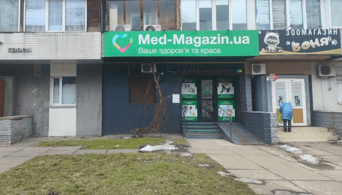 Очищення вулиць від візуального шуму: як змінився Київ з початку весни