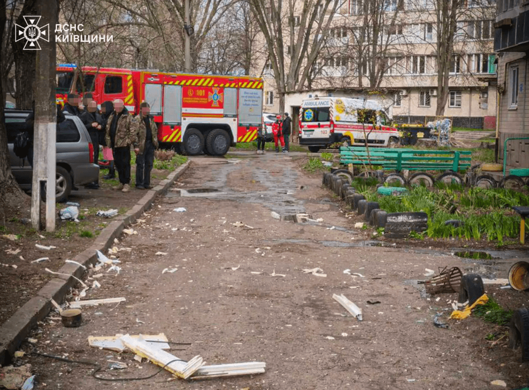На Броварщині стався вибух у квартирі: є постраждалий