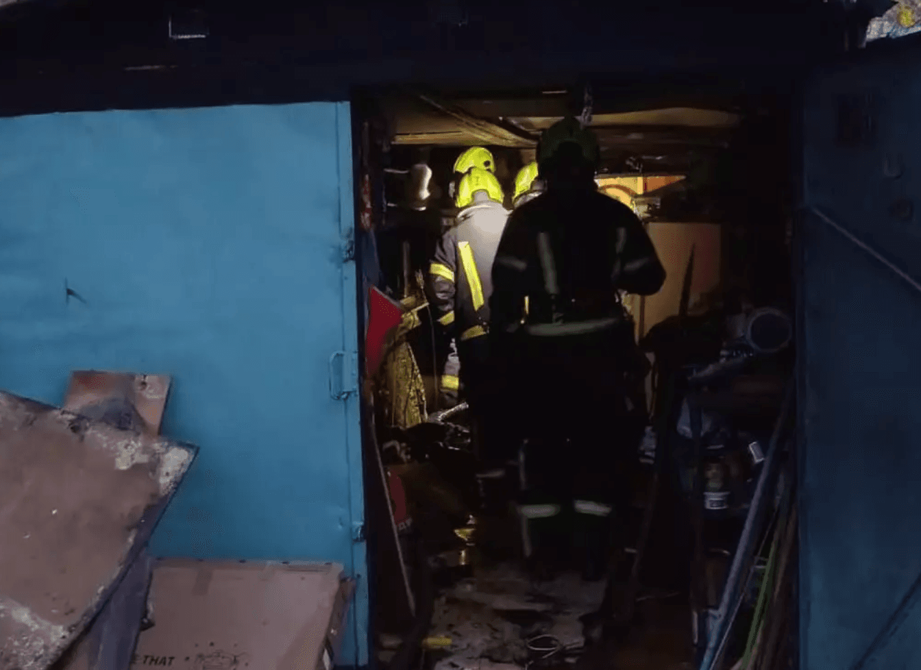 На Виноградарі під час пожежі у гаражі загинув чоловік