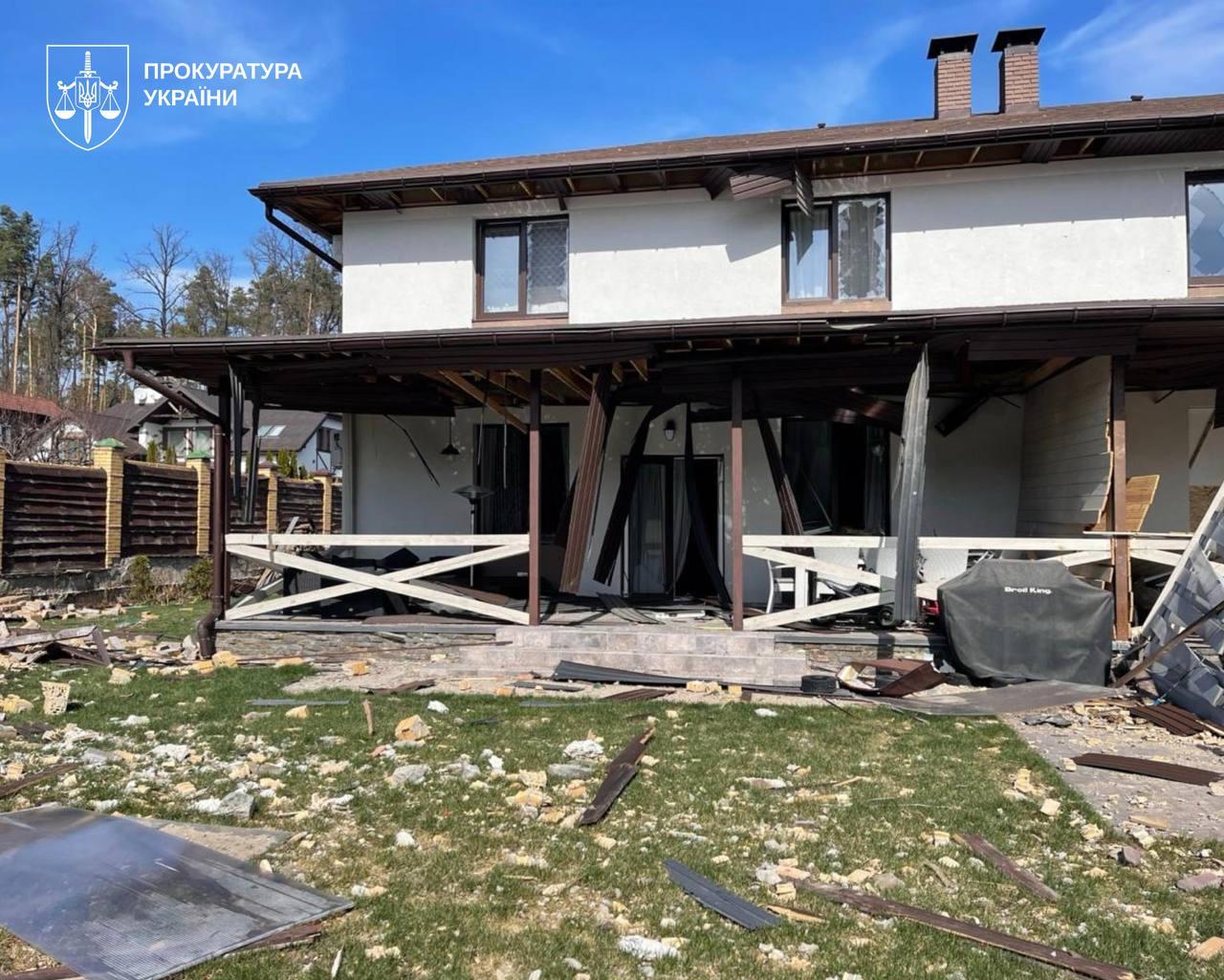 Посадовець селищної ради на Київщині вимагав половину компенсації за «єВідновлення»