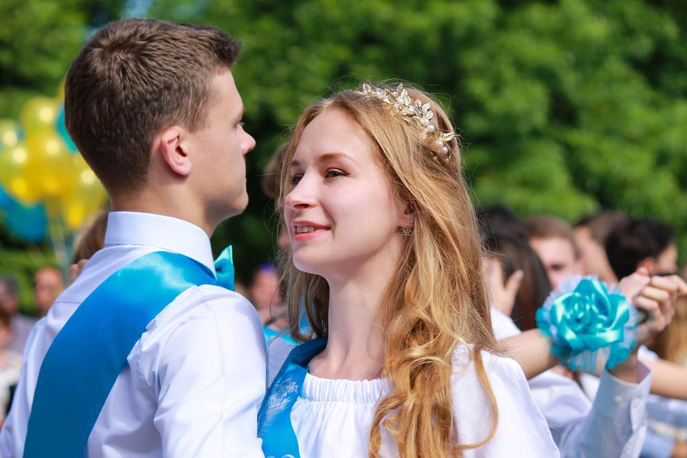 У школах Києва пролунав останній дзвоник: Кличко привітав випускників
