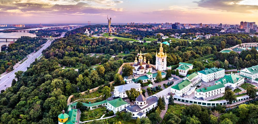Які сюрпризи підготувала погода киянам на початку тижня: прогноз від синоптиків