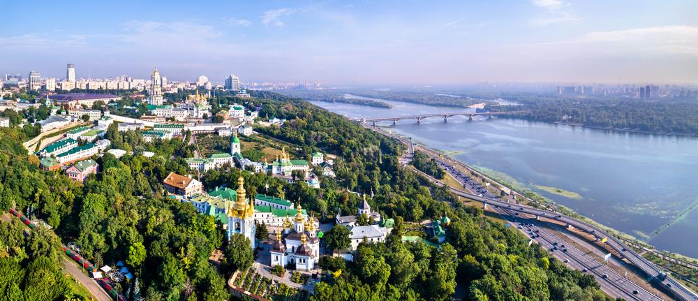 Яка погода чекає киян у понеділок: прогноз від синоптиків