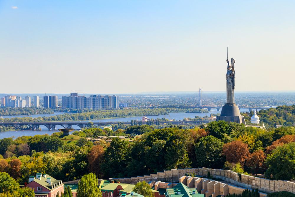 Погода у столиці починає налагоджуватися: яких температур очікувати у понеділок