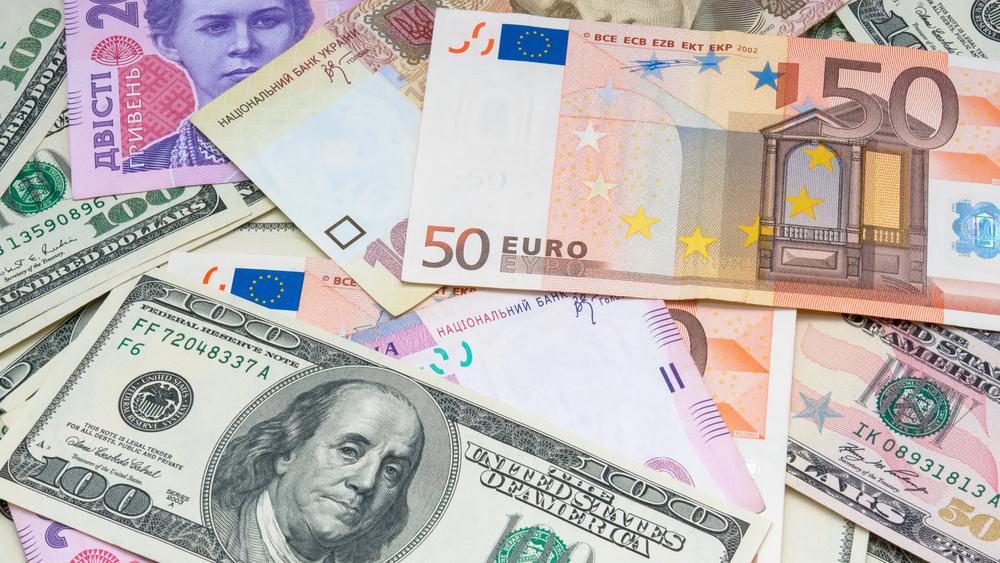 Курс в обмінниках Києва: де зараз вигідно обміняти валюту