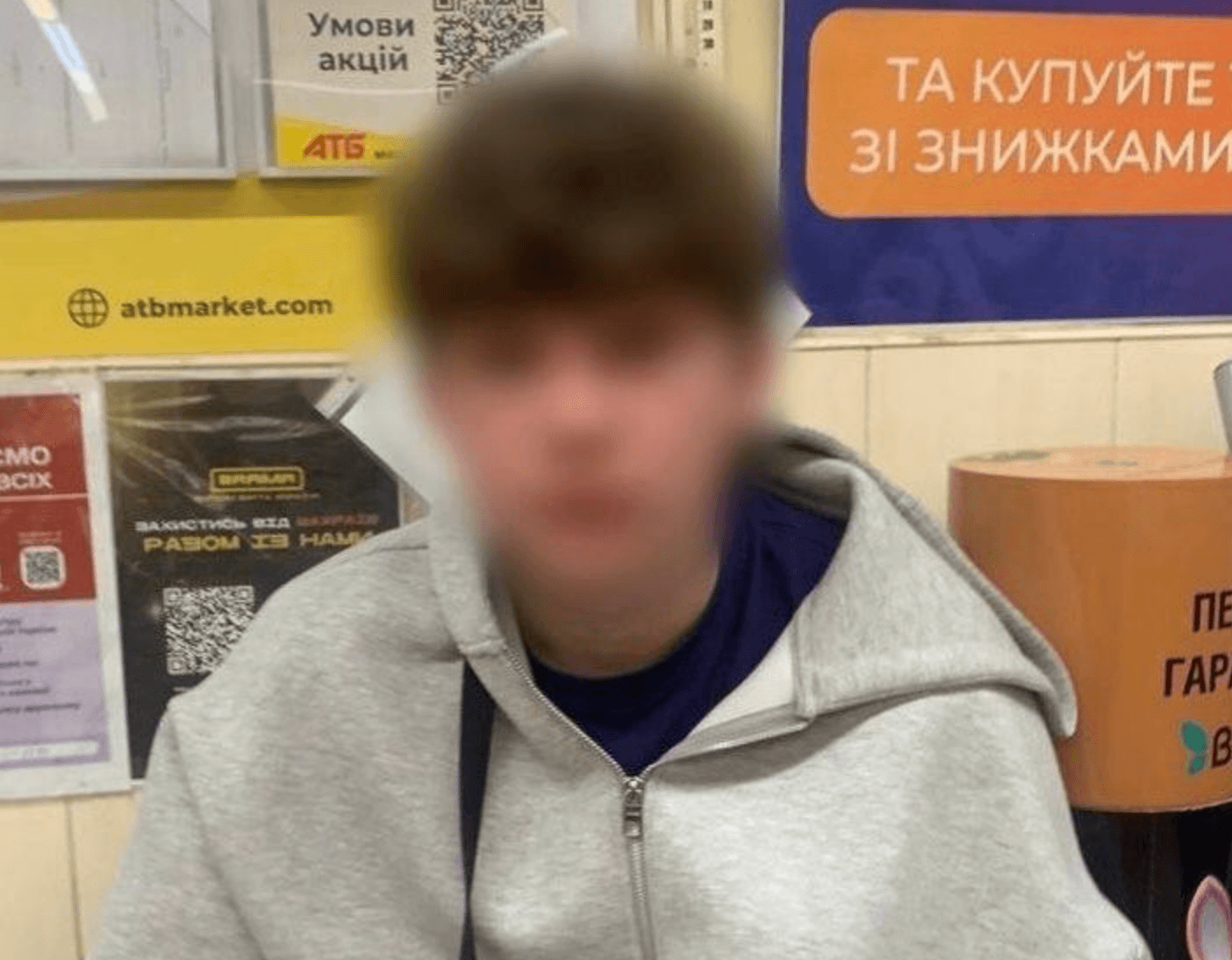 У Києві п’яний хлопець влаштував дебош в АТБ та побився з адміністратором