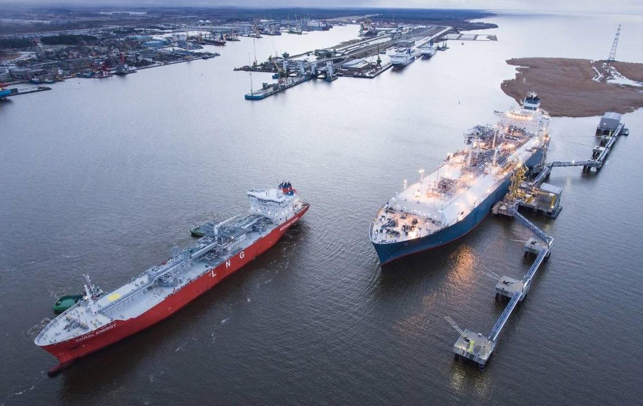 «Нафтогаз» уперше отримав доступ до LNG-терміналу в Європі: що це означає для України