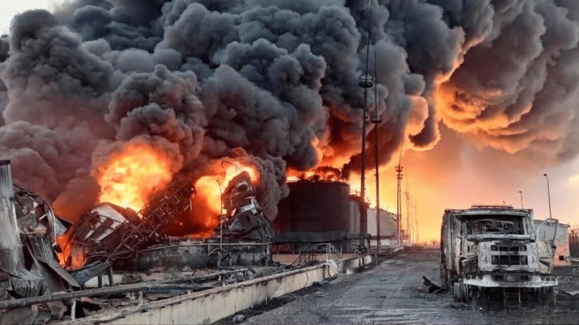 У РФ зростає ризик дефіциту пального після ударів по НПЗ
