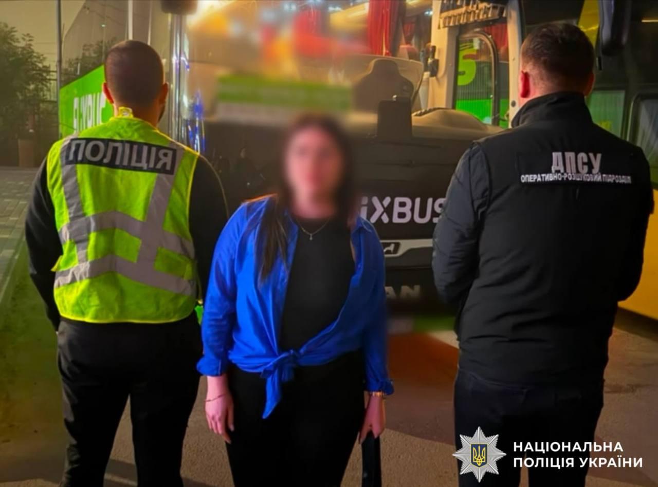 Вінничанка продавала українок у сексуальне рабство, підшукуючи жертв у месенджері