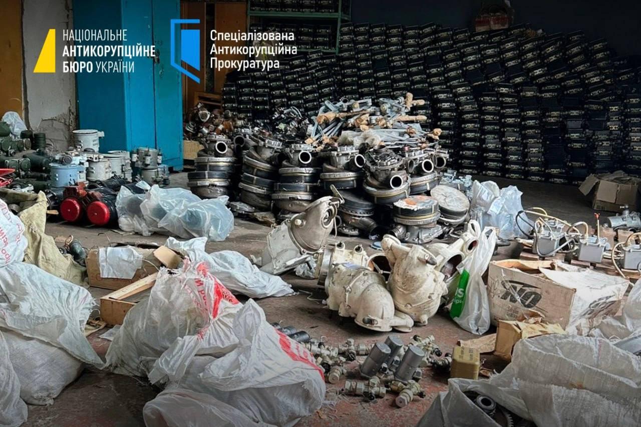 Скандал: ділки продали державі запчастини до бронетехніки двічі, заробивши понад 350 мільйонів гривень