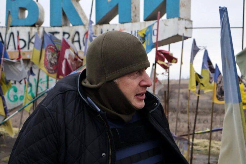 Британське телебачення показало документальну стрічку про поїздку Бориса Джонсона на фронт в Україні