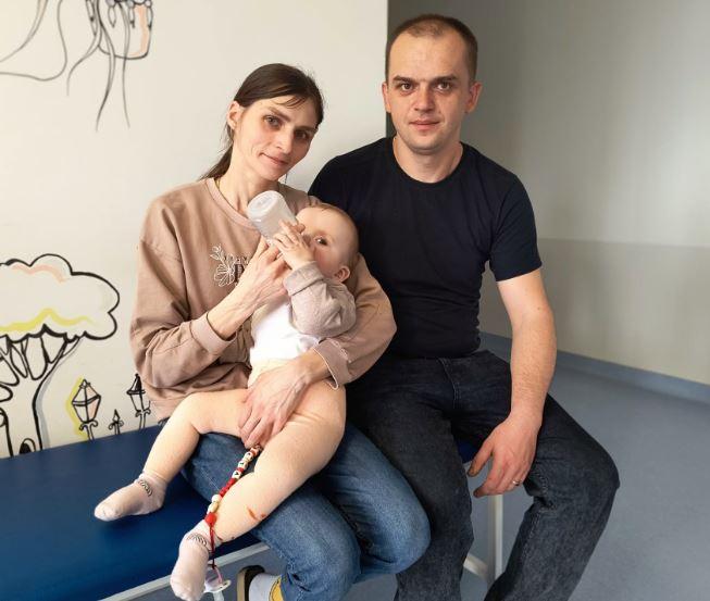 Львівські хірурги виправили рідкісну вроджену ваду у немовляти – відсутність анусу