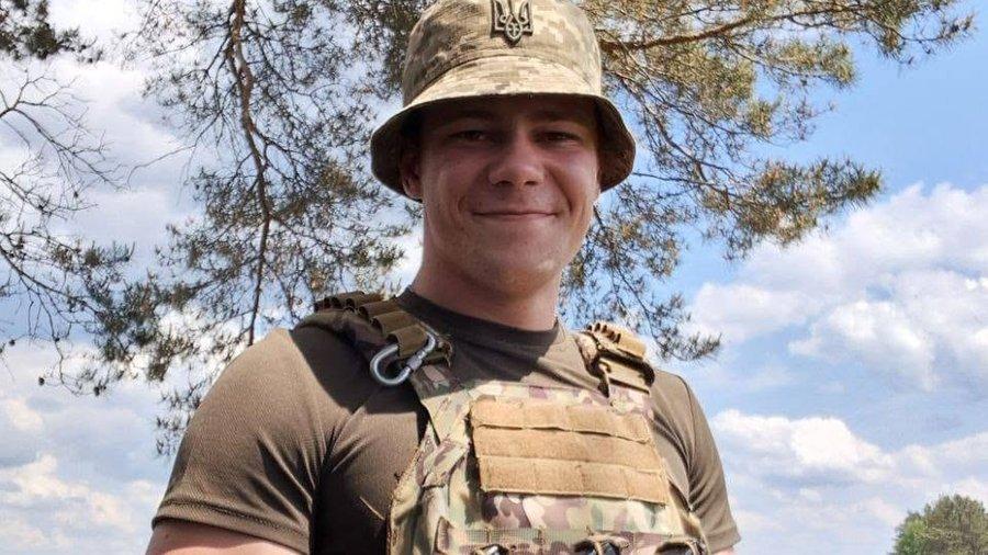 «В мене є ще одна здорова рука»: історія прикордонника, який повернувся у стрій після ампутації