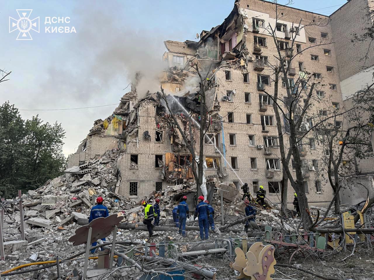 Нічна атака на Київ: 11 людей загинули, ще більше 30 – постраждали