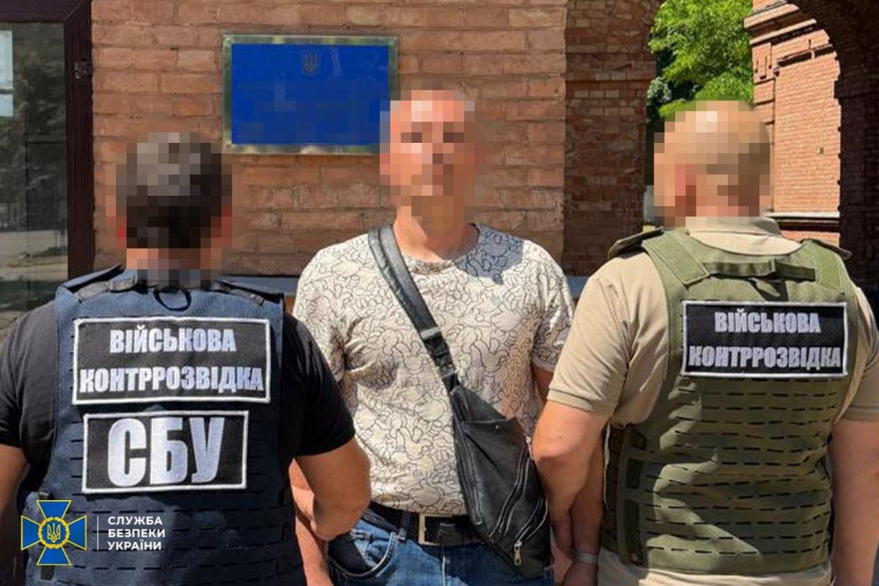 СБУ затримала російського «крота» в академії Міноборони: він намагався передати РФ дані про українські дрони