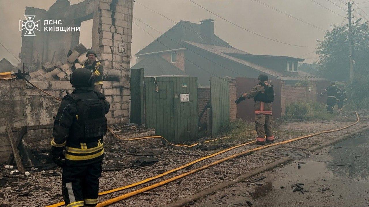 Високий ризик повторної детонації: у Вишневому евакуювали понад півтисячі людей