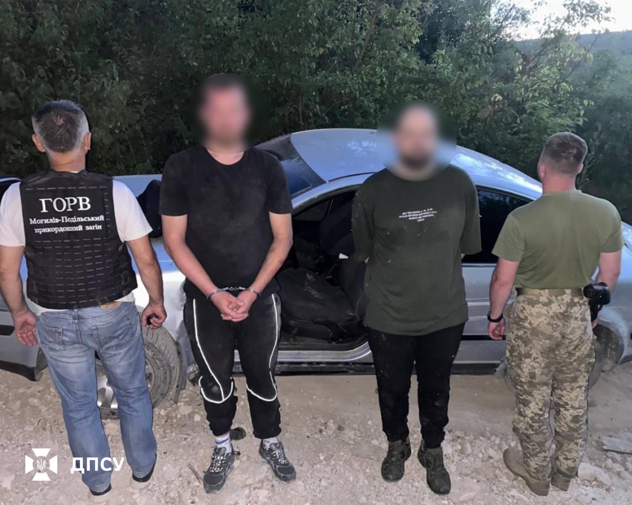 На Вінниччині двоє чоловіків напали на прикордонника після невдалої спроби прорватись до Молдови