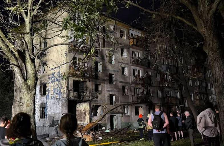 Приліт на Солом’янці в Києві: поради киянам що робити на місці руйнування від очевидця
