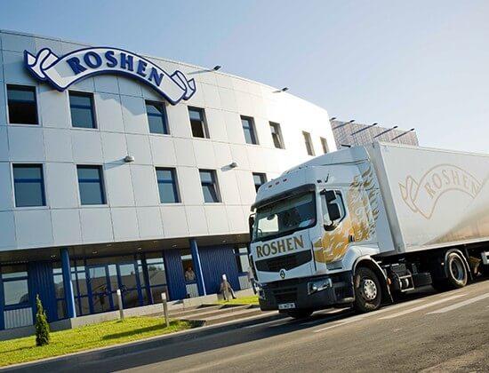 На Київщині знищено склад Roshen: можливі перебої з постачанням окремих товарів