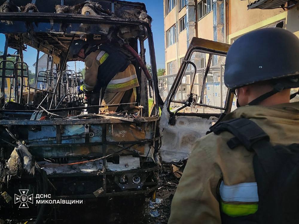 На Харківщині від нічної атаки – 5 постраждалих, на Миколаївщині ворог бив по освітньому закладу