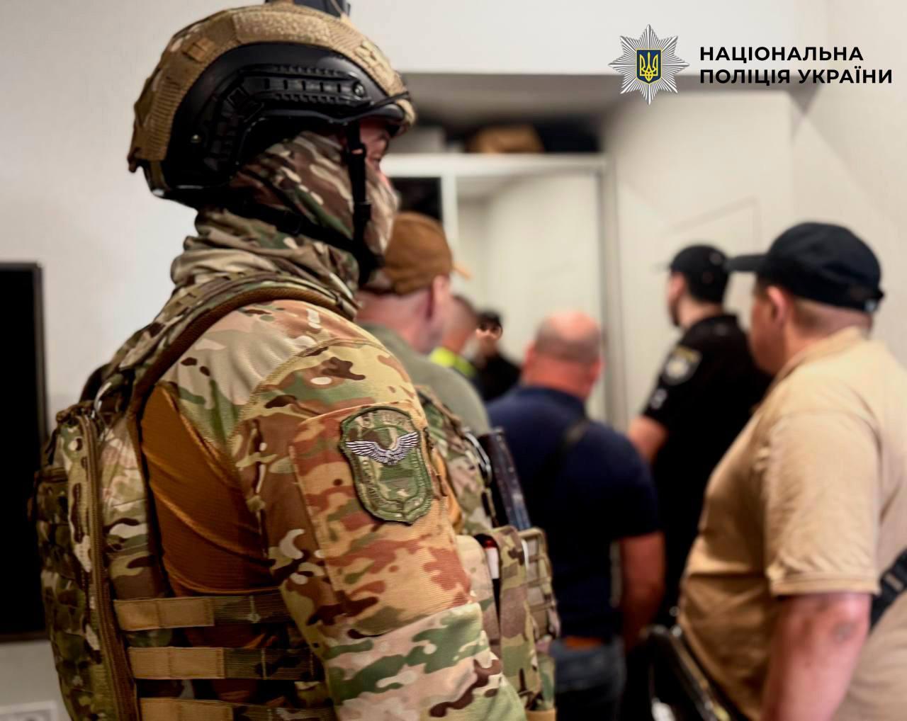 У Києві викрили шахраїв, які ошукали чехів майже на 9 млн грн під виглядом «вигідних інвестицій»