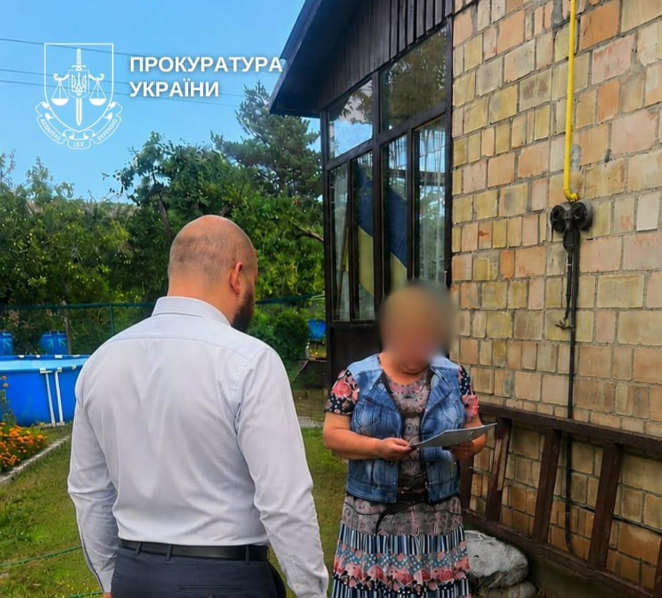 Посадовиця КМДА переплатила за дошки та фанеру для ремонту майже 1,7 млн грн