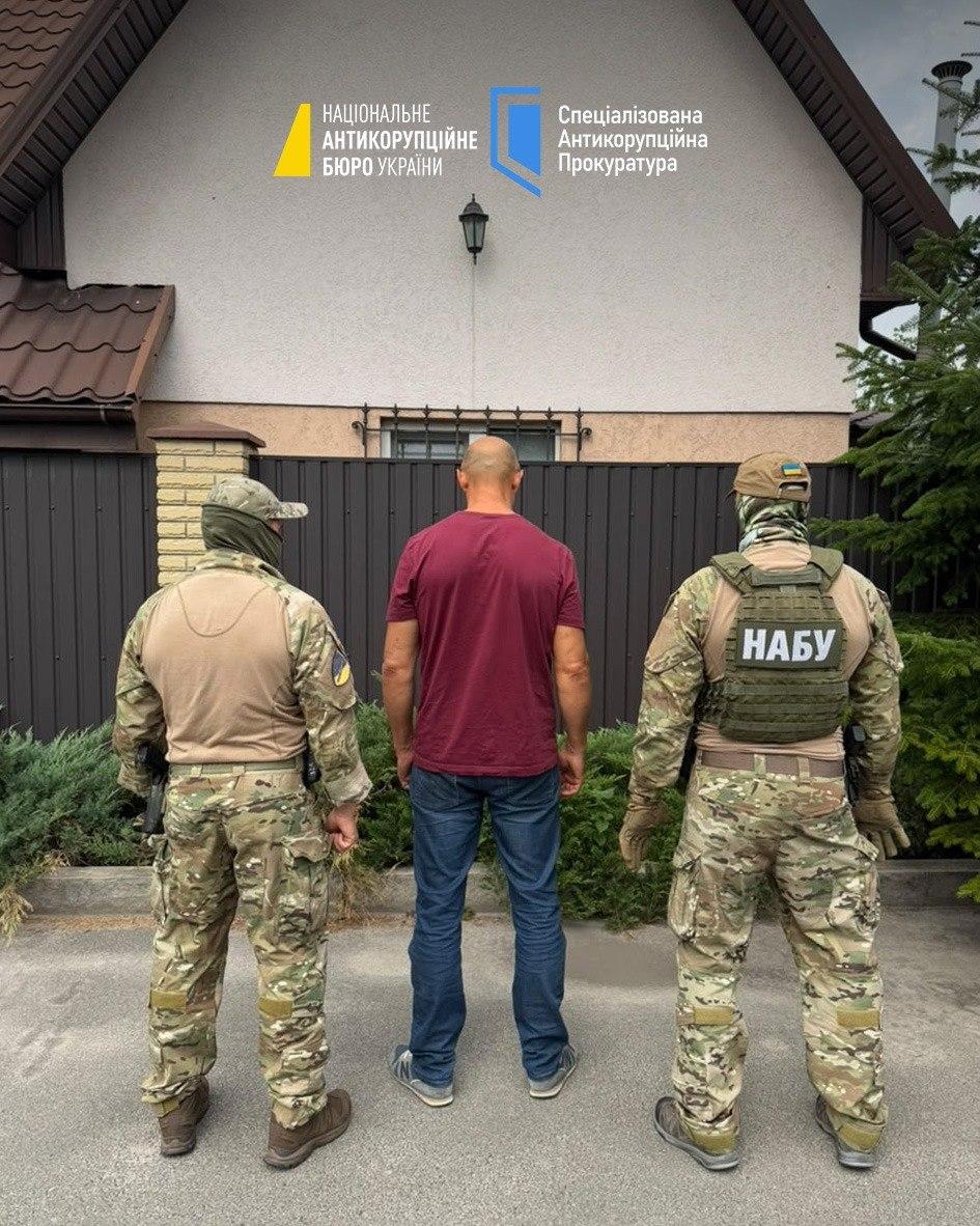 Військові вимагали 4,5 млн грн «відкату» за прийняття РЕБ для ЗСУ