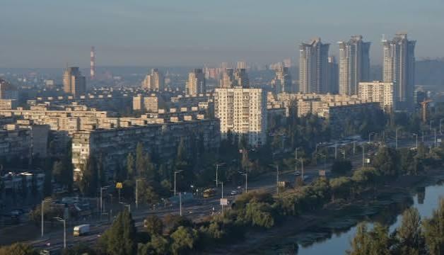 Броварський район та частину Києва накрив густий дим – причина