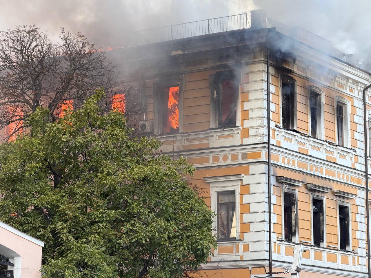 В Академії наук говорять про двух загиблих та співробітника, який не виходить на зв’язок