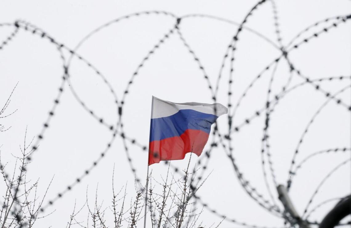 ЄС уперше продовжить персональні санкції проти РФ одразу на три роки