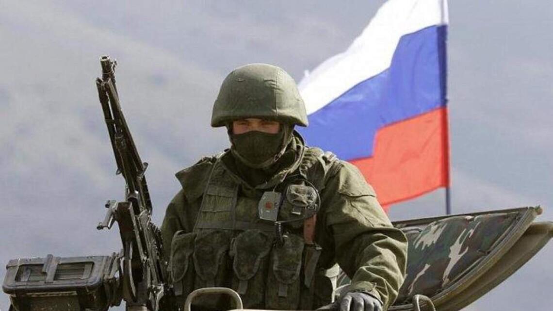 РФ різко нарощує внутрішні запозичення через військові витрати та дефіцит бюджету