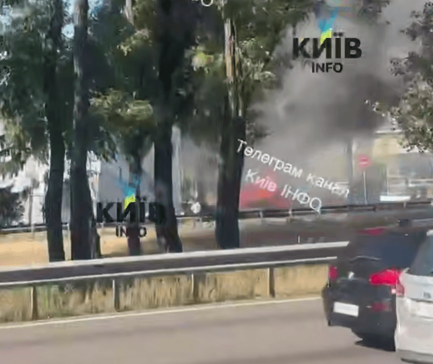 У Києві – приліт неподалік від ТРЦ «Республіка Парк»