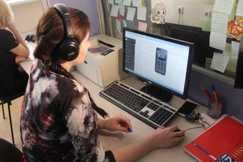 Найактивніше подають заявки на вакансії в рекламі та колл-центрах – на початку осені запити на роботу відчутно змінилися