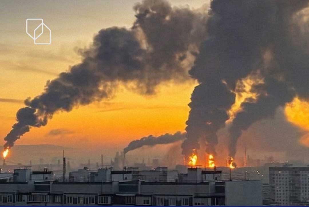 Більше половини нафтопереробних потужностей РФ виведено з ладу, нафтогазові доходи впали на 22%