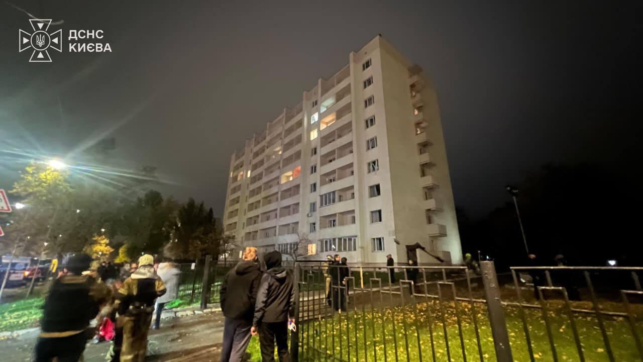 Внаслідок ворожої атаки на Київ загинула людина, ще 15 містян постраждали – більшість із них студенти