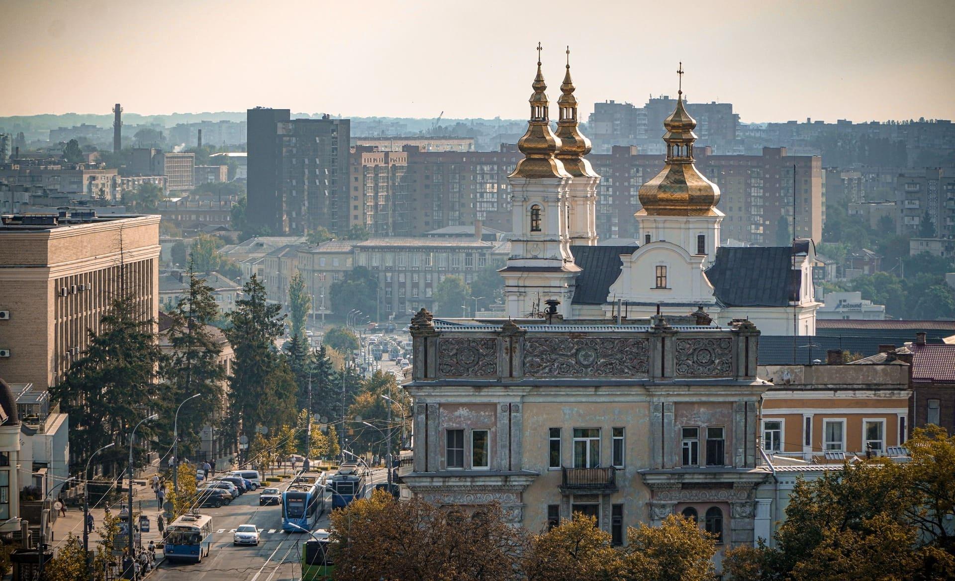 Вінниця без світла після атаки РФ: електротранспорт замінюють автобусами